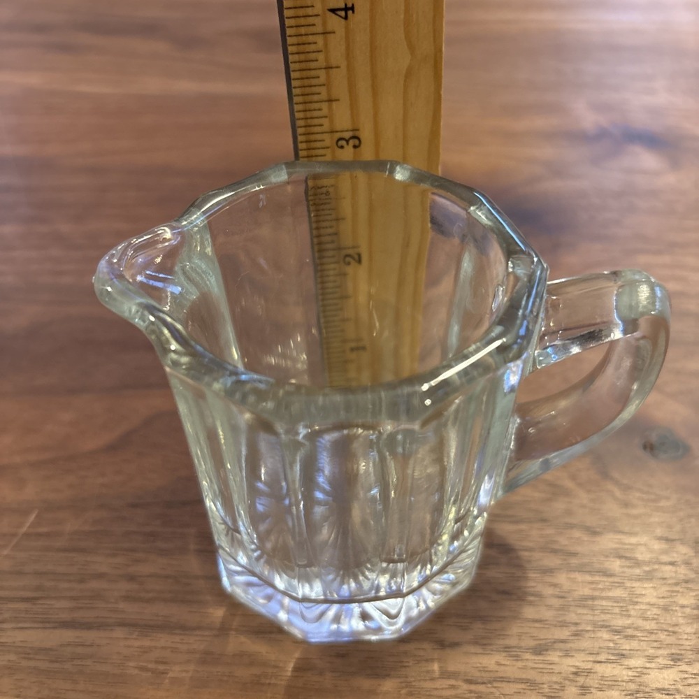 VTG 3" Mini Colonial Clear Glass Creamer Syrup Pitcher 10 Panel Sunburst Bottom - Picture 7 of 9